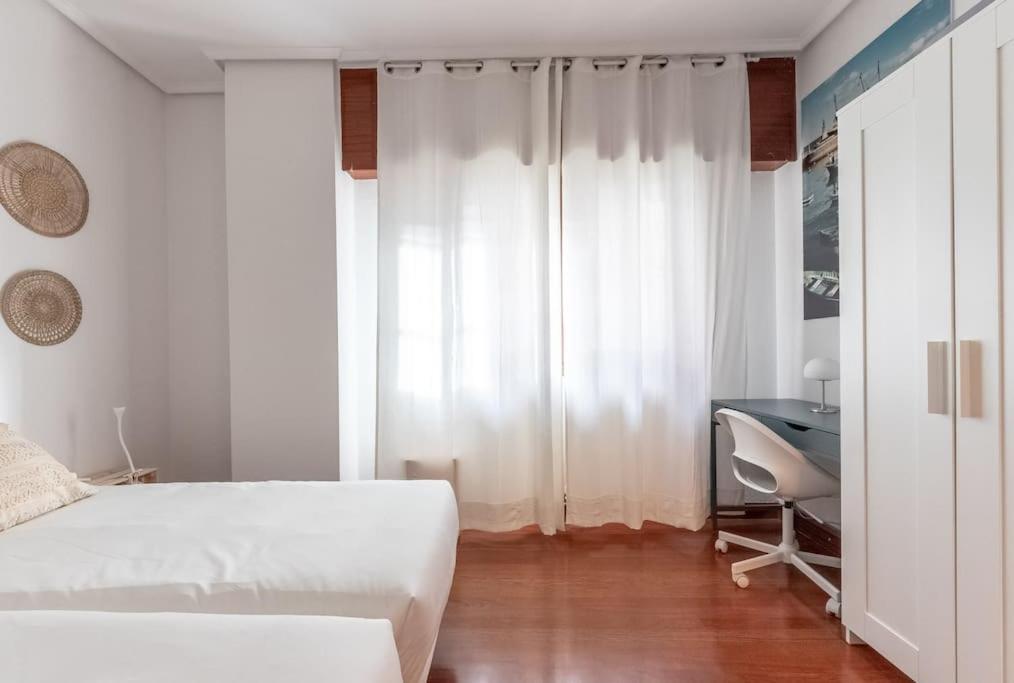 Acogedor Piso En .parking Privado Apartment